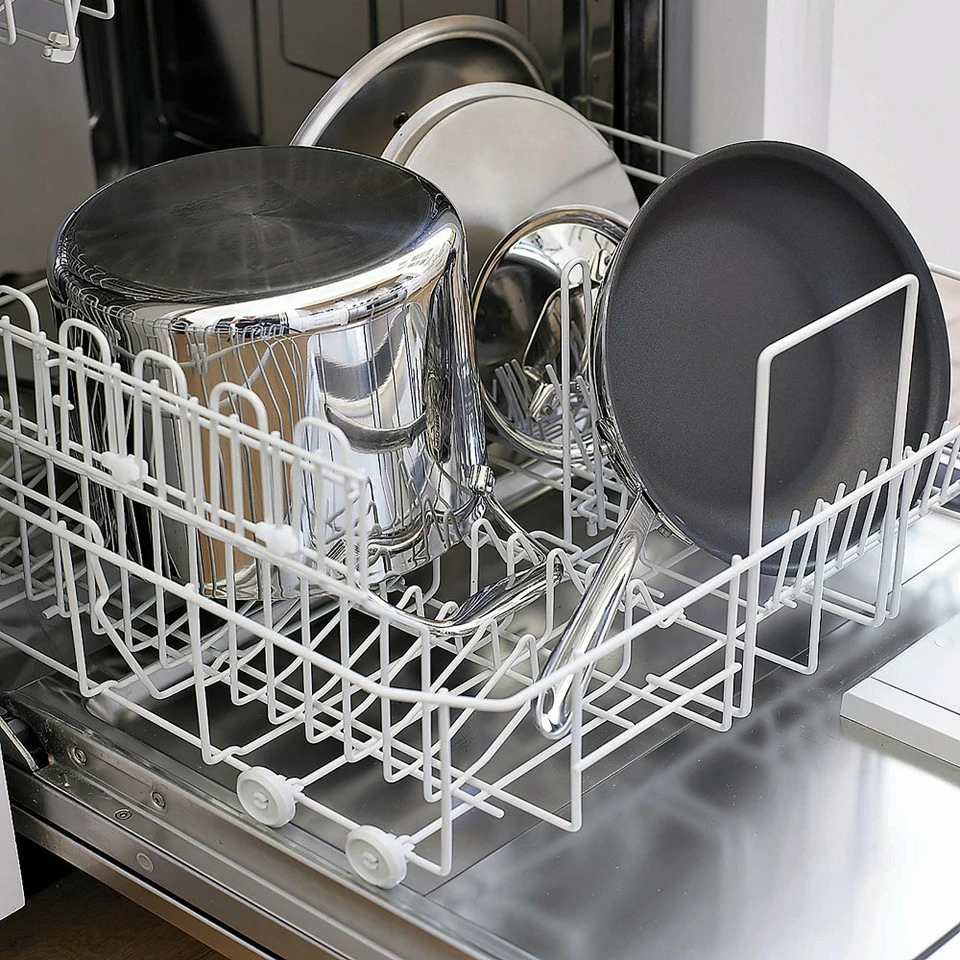 All-Clad d5 Stainless-Steel Essential Pan 18 All-Clad d5 Stainless-Steel Essential Pan - Image 18