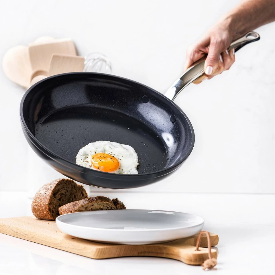 GreenPan™ Premiere Hard Anodised Ceramic Non-Stick Frying Pan Set 6 GreenPan™ Premiere Hard Anodised Ceramic Non-Stick Frying Pan Set - Image 6