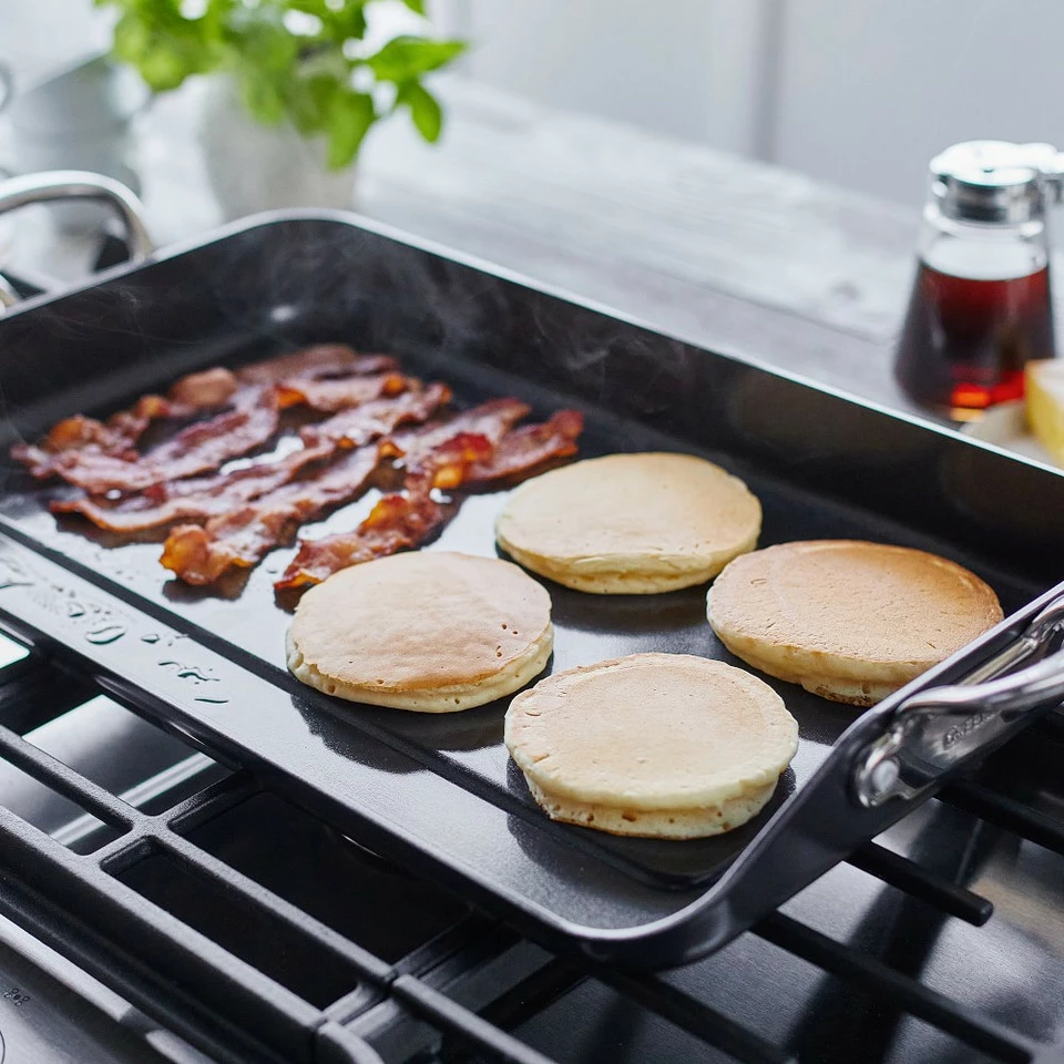 GreenPan™ Premiere Ceramic Non-Stick Outdoor/Indoor Plancha Griddle 9 GreenPan™ Premiere Ceramic Non-Stick Outdoor/Indoor Plancha Griddle - Image 9