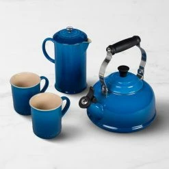 Le Creuset Classic Demi Tea Kettle - Satin Black 5 Le Creuset Classic Demi Tea Kettle - Satin Black -Cookware Shop Online le creuset demi teakettle 202226 0050 le creuset classic demi teakettle z