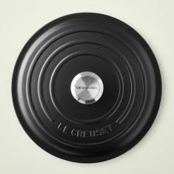 Le Creuset Signature Cast-Iron Round Dutch Oven 21 Le Creuset Signature Cast-Iron Round Dutch Oven -Cookware Shop Online le creuset signature round dutch oven 202034 0005 le creuset signature enameled cast iron round dutch oven z