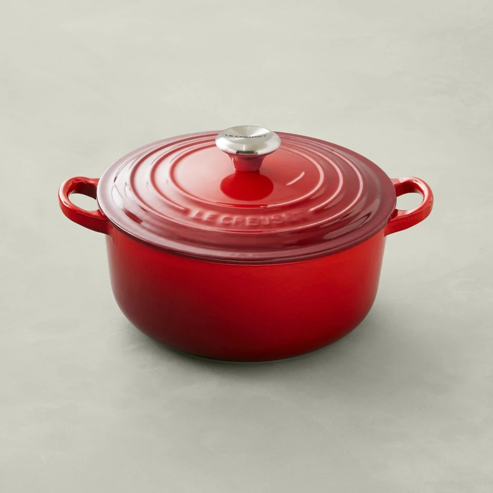 Le Creuset Signature Cast-Iron Round Dutch Oven 1 Le Creuset Signature Cast-Iron Round Dutch Oven