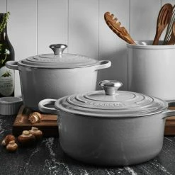 Le Creuset Signature Cast-Iron Round Dutch Oven 13 Le Creuset Signature Cast-Iron Round Dutch Oven -Cookware Shop Online le creuset signature round dutch oven 202239 0180 le creuset signature enameled cast iron round dutch oven 5 z