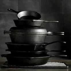Lodge Cast-Iron Covered Deep Skillet 5 Lodge Cast-Iron Covered Deep Skillet -Cookware Shop Online lodge cast iron covered deep skillet alt2 imgz