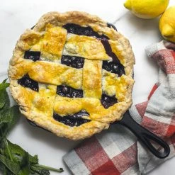 Lodge Round Cast-Iron Fry Pan 19 Lodge Round Cast-Iron Fry Pan -Cookware Shop Online lodge round fry pan 202221 0266 lodge seasoned cast iron skillet z