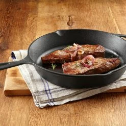Lodge Round Cast-Iron Fry Pan 25 Lodge Round Cast-Iron Fry Pan -Cookware Shop Online lodge round fry pan 202240 0109 lodge seasoned cast iron skillet z