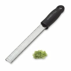 Microplane® Rasp Grater - Black 9 Microplane® Rasp Grater - Black -Cookware Shop Online microplane rasp grater alt4 imgz 1