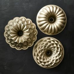 Nordic Ware Party Bundt® Cake Pan 12 Nordic Ware Party Bundt® Cake Pan -Cookware Shop Online nordic ware party bundt cake pan 202240 0039 nordic ware party bundt cake pan z
