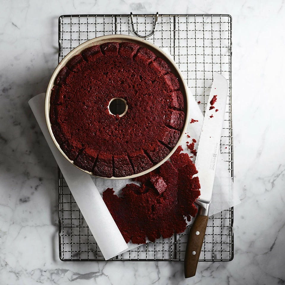 Nordic Ware Party Bundt® Cake Pan 8 Nordic Ware Party Bundt® Cake Pan - Image 8