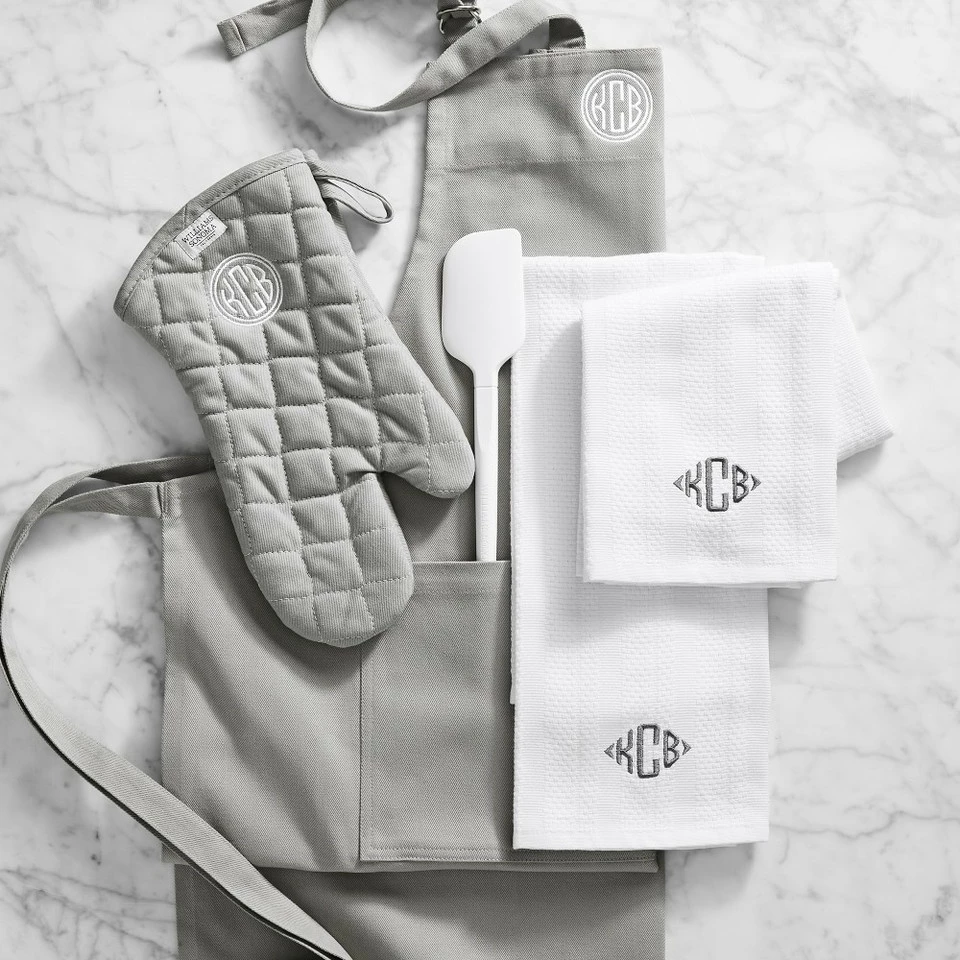 Williams Sonoma Classic Solid Adult & Kid Aprons 11 Williams Sonoma Classic Solid Adult & Kid Aprons - Image 11