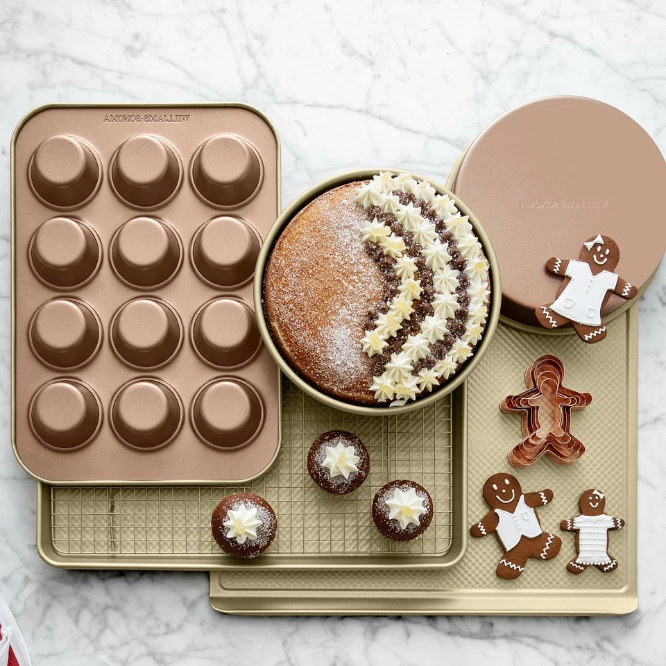 Williams Sonoma Goldtouch® Non-Stick Round Cake Pans 4 Williams Sonoma Goldtouch® Non-Stick Round Cake Pans - Image 4