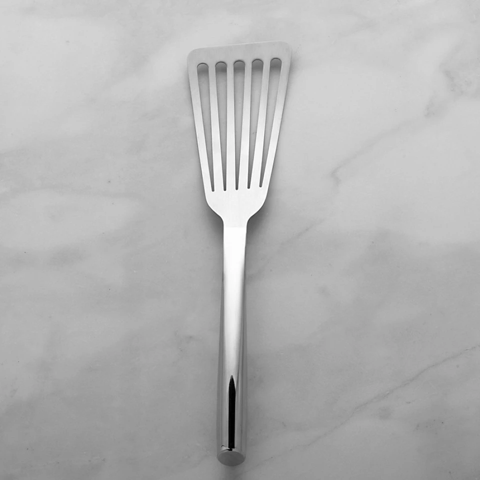 Williams Sonoma Fish Spatula 1 Williams Sonoma Fish Spatula