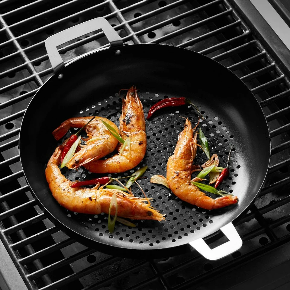 Williams Sonoma High Heat Non-Stick Outdoor Skillet 6 Williams Sonoma High Heat Non-Stick Outdoor Skillet - Image 6