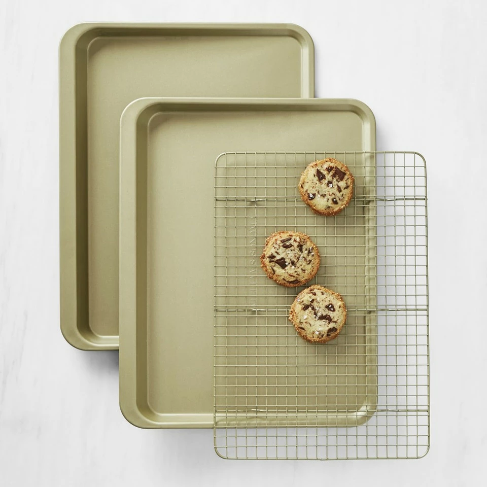 Williams Sonoma Goldtouch® Pro 3-Piece Cookie Set 1 Williams Sonoma Goldtouch® Pro 3-Piece Cookie Set
