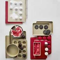 Williams Sonoma Goldtouch® Pro 6-Piece Essential Set -Cookware Shop Online ws goldtouchpro bakeware set 6pc 202038 0211 williams sonoma red goldtouch nonstick 3 piece cookie bake z